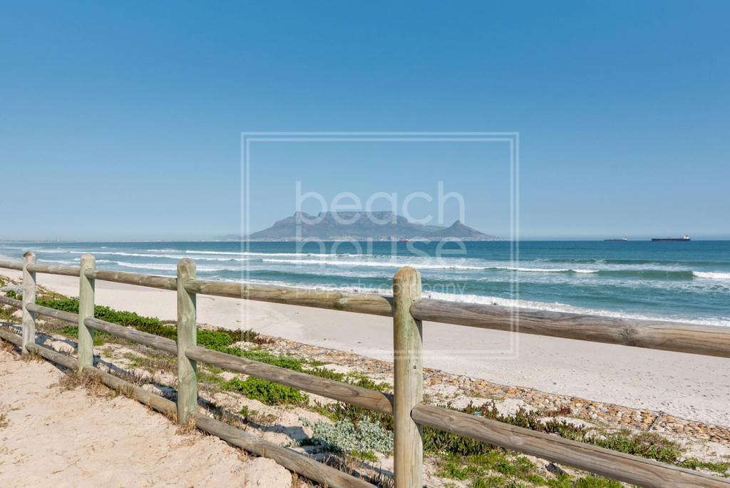 Luxury Beachfront Apartment In Blouberg- 1 Bedroom Kapstadt Exterior foto