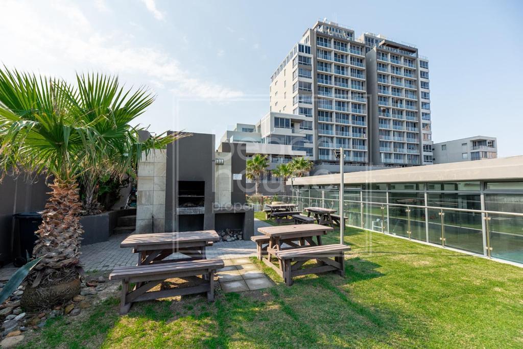 Luxury Beachfront Apartment In Blouberg- 1 Bedroom Kapstadt Exterior foto